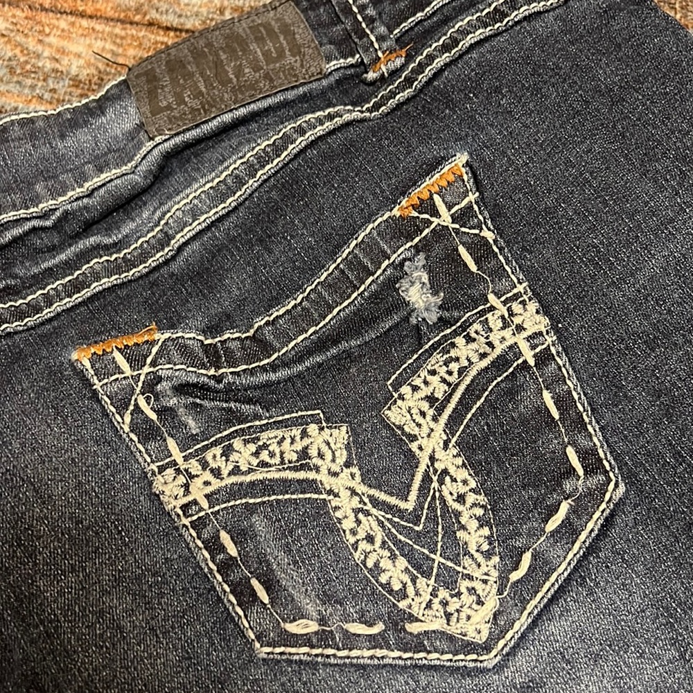 CLOSET CLEAR-OUT Zanadi Denim Shorts